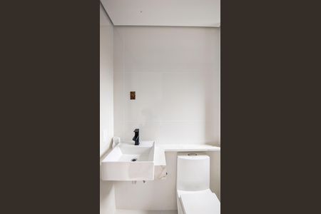 Apartamento à venda com 94m², 3 quartos e sem vaga Apartamento à venda com 94m², 3 quartos e sem vagaBanheiro da Suíte