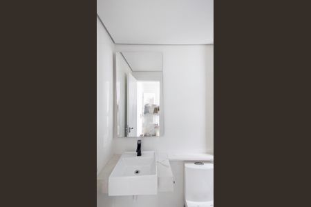 Apartamento à venda com 123m², 3 quartos e sem vaga Apartamento à venda com 123m², 3 quartos e sem vagaBanheiro da Suíte