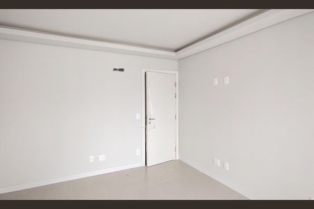 Apartamento à venda com 123m², 3 quartos e sem vaga Apartamento à venda com 123m², 3 quartos e sem vagaSala