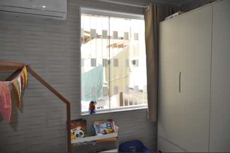Casa de condomínio à venda com 120m², 3 quartos e 2 vagasQuarto 1