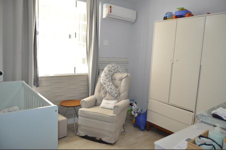 Casa de condomínio à venda com 120m², 3 quartos e 2 vagasQuarto 2