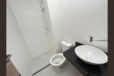 Apartamento à venda com 37m², 2 quartos e sem vagaBanheiro