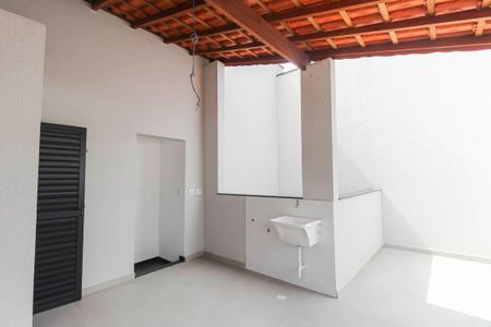 Apartamento à venda com 44m², 2 quartos e 1 vaga Apartamento à venda com 44m², 2 quartos e 1 vagaÁrea de Serviço