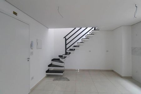 Apartamento à venda com 44m², 2 quartos e 1 vaga Apartamento à venda com 44m², 2 quartos e 1 vagaSala/Cozinha