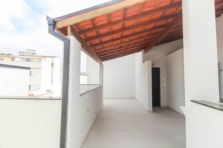 Apartamento à venda com 44m², 2 quartos e 1 vaga Apartamento à venda com 44m², 2 quartos e 1 vagaCobertura