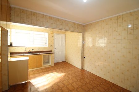 Casa à venda com 125m², 4 quartos e 2 vagasCozinha