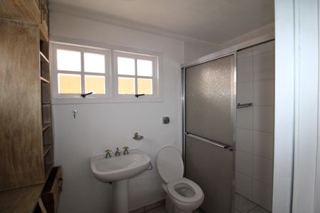 Casa à venda com 125m², 4 quartos e 2 vagas Banheiro/ Suíte