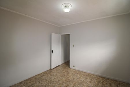 Casa à venda com 125m², 4 quartos e 2 vagas Suíte