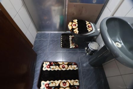 Casa à venda com 170m², 3 quartos e 3 vagasBanheiro suíte 2