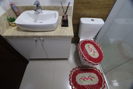 Casa à venda com 170m², 3 quartos e 3 vagasBanheiro Social