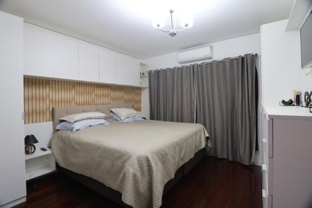 Casa à venda com 170m², 3 quartos e 3 vagasSuíte 1