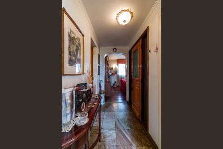 Apartamento à venda com 160m², 4 quartos e 3 vagas Apartamento à venda com 160m², 4 quartos e 3 vagasHall de entrada