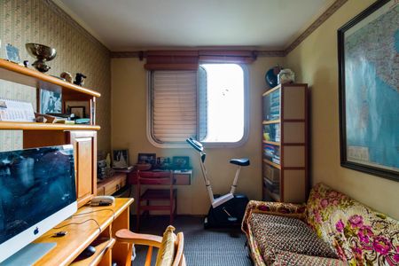 Apartamento à venda com 160m², 4 quartos e 3 vagas Apartamento à venda com 160m², 4 quartos e 3 vagasSuíte 4