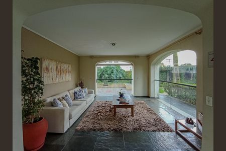 Apartamento à venda com 160m², 4 quartos e 3 vagas Apartamento à venda com 160m², 4 quartos e 3 vagasÁrea comum - Salão de festas