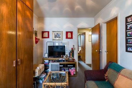 Apartamento à venda com 160m², 4 quartos e 3 vagas Apartamento à venda com 160m², 4 quartos e 3 vagasSuite 1