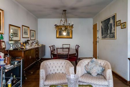 Apartamento à venda com 160m², 4 quartos e 3 vagas Apartamento à venda com 160m², 4 quartos e 3 vagasSala