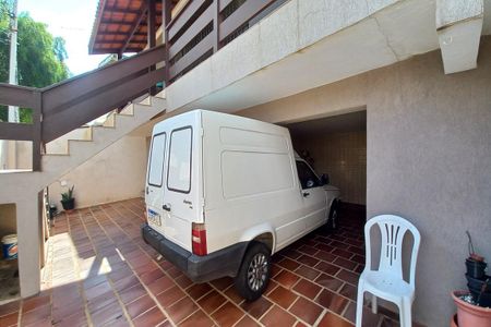 Casa à venda com 156m², 3 quartos e 4 vagasFachada do Prédio