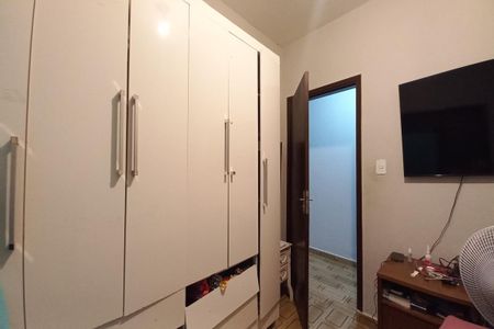 Casa à venda com 156m², 3 quartos e 4 vagasQuarto 2