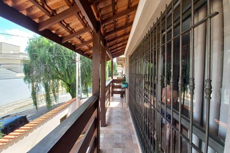 Casa à venda com 156m², 3 quartos e 4 vagasVaranda da Sala