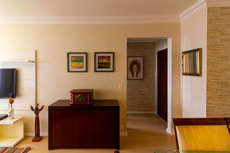 Apartamento à venda com 104m², 3 quartos e 2 vagas Apartamento à venda com 104m², 3 quartos e 2 vagasSala de Jantar