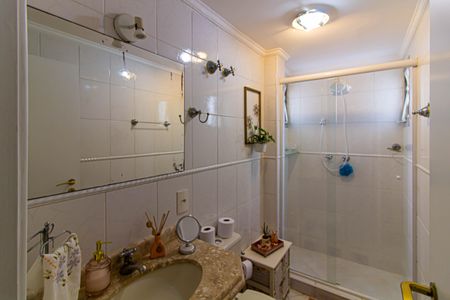 Apartamento à venda com 104m², 3 quartos e 2 vagas Apartamento à venda com 104m², 3 quartos e 2 vagasBanheiro Social