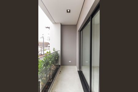 Casa à venda com 168m², 3 quartos e 1 vaga Casa à venda com 168m², 3 quartos e 1 vagaVaranda da Sala