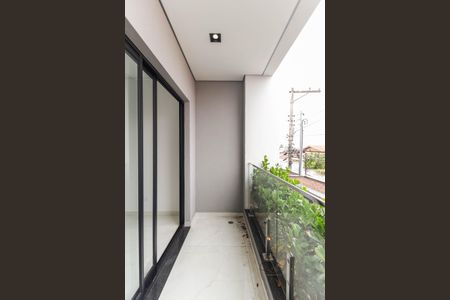 Casa à venda com 168m², 3 quartos e 1 vaga Casa à venda com 168m², 3 quartos e 1 vagaVaranda da Sala