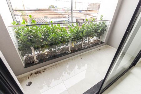 Casa à venda com 168m², 3 quartos e 1 vaga Casa à venda com 168m², 3 quartos e 1 vagaVaranda da Sala