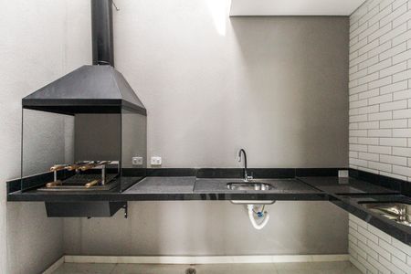 Casa à venda com 168m², 3 quartos e 1 vaga Casa à venda com 168m², 3 quartos e 1 vagaÁrea de Serviço - Churrasqueira