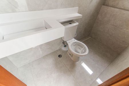 Casa à venda com 168m², 3 quartos e 1 vaga Casa à venda com 168m², 3 quartos e 1 vagaBanheiro Social