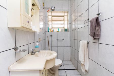 Casa para alugar com 280m², 3 quartos e sem vaga Casa para alugar com 280m², 3 quartos e sem vagaCASA 2: BANHEIRO