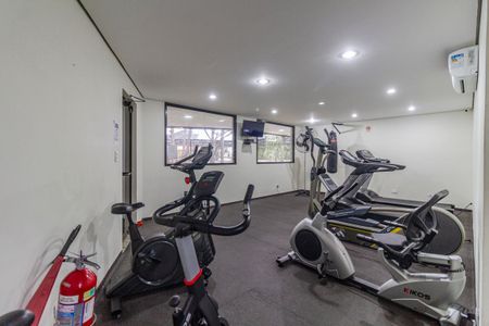 Apartamento à venda com 45m², 1 quarto e 1 vaga Apartamento à venda com 45m², 1 quarto e 1 vagaÁrea comum - Academia