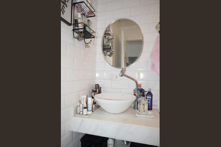 Casa para alugar com 100m², 2 quartos e 1 vagaBanheiro da Suíte