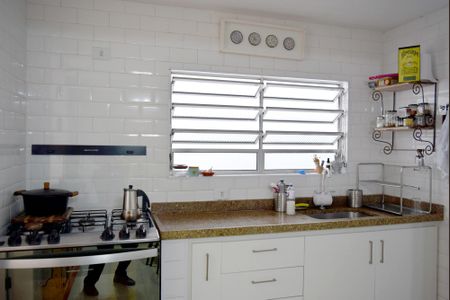 Casa para alugar com 100m², 2 quartos e 1 vagaCozinha