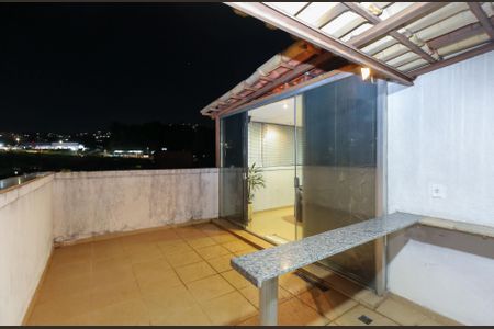 Apartamento à venda com 150m², 3 quartos e 2 vagas Apartamento à venda com 150m², 3 quartos e 2 vagasCobertura