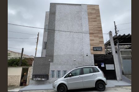 Apartamento à venda com 33m², 2 quartos e sem vaga Apartamento à venda com 33m², 2 quartos e sem vagaFachada+Placa