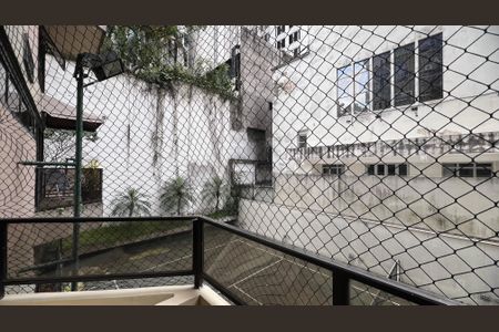 Apartamento à venda com 60m², 1 quarto e 1 vagaVaranda - Sala