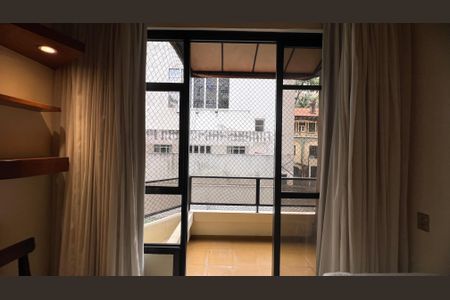 Apartamento à venda com 60m², 1 quarto e 1 vagaVaranda - Sala