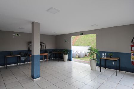 Apartamento para alugar com 50m², 2 quartos e 1 vagaÁrea comum - Salão de festas