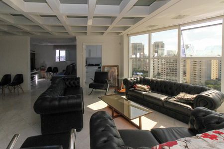 Apartamento à venda com 380m², 4 quartos e 6 vagasSala