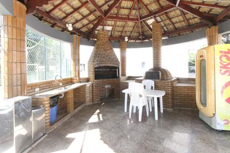 Apartamento à venda com 380m², 4 quartos e 6 vagasÁrea comum - Churrasqueira