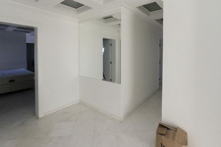 Apartamento à venda com 380m², 4 quartos e 6 vagasCorredor