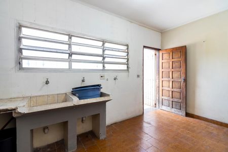 Casa à venda com 460m², 3 quartos e 6 vagas Casa à venda com 460m², 3 quartos e 6 vagasÁrea de Serviço