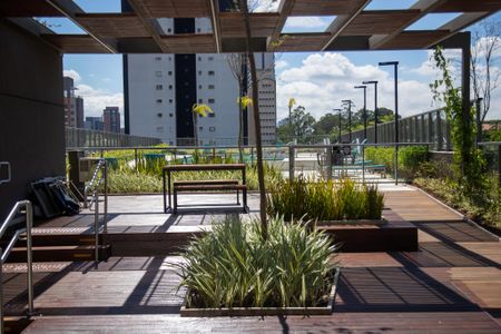 Studio para alugar com 26m², 1 quarto e sem vaga Studio para alugar com 26m², 1 quarto e sem vagaÁrea comum - Piscina