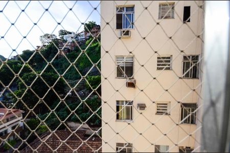 Apartamento à venda com 75m², 2 quartos e 1 vaga Apartamento à venda com 75m², 2 quartos e 1 vagaVista do Quarto 2