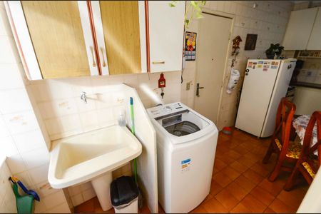 Apartamento à venda com 75m², 2 quartos e 1 vaga Apartamento à venda com 75m², 2 quartos e 1 vagaÁrea de Serviço