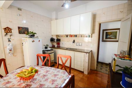 Apartamento à venda com 75m², 2 quartos e 1 vaga Apartamento à venda com 75m², 2 quartos e 1 vagaCozinha