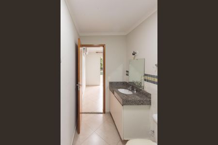 Casa à venda com 259m², 3 quartos e 4 vagasBanheiro da Suíte