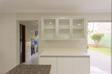 Casa à venda com 259m², 3 quartos e 4 vagasCozinha