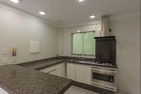 Casa à venda com 259m², 3 quartos e 4 vagasCozinha